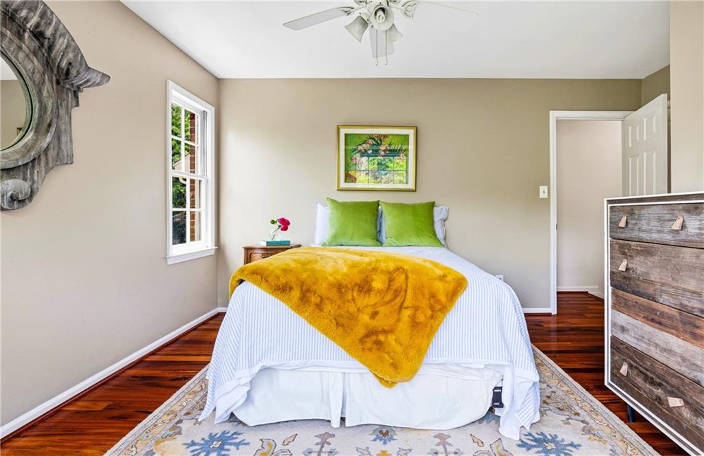 12 Honour Avenue NW Unit 7