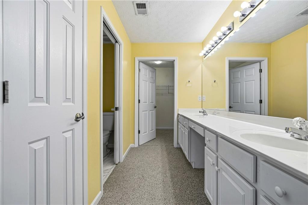3783 Vineyards Lake Circle NW Unit 21