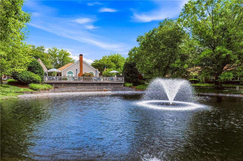 3783 Vineyards Lake Circle NW Unit 21