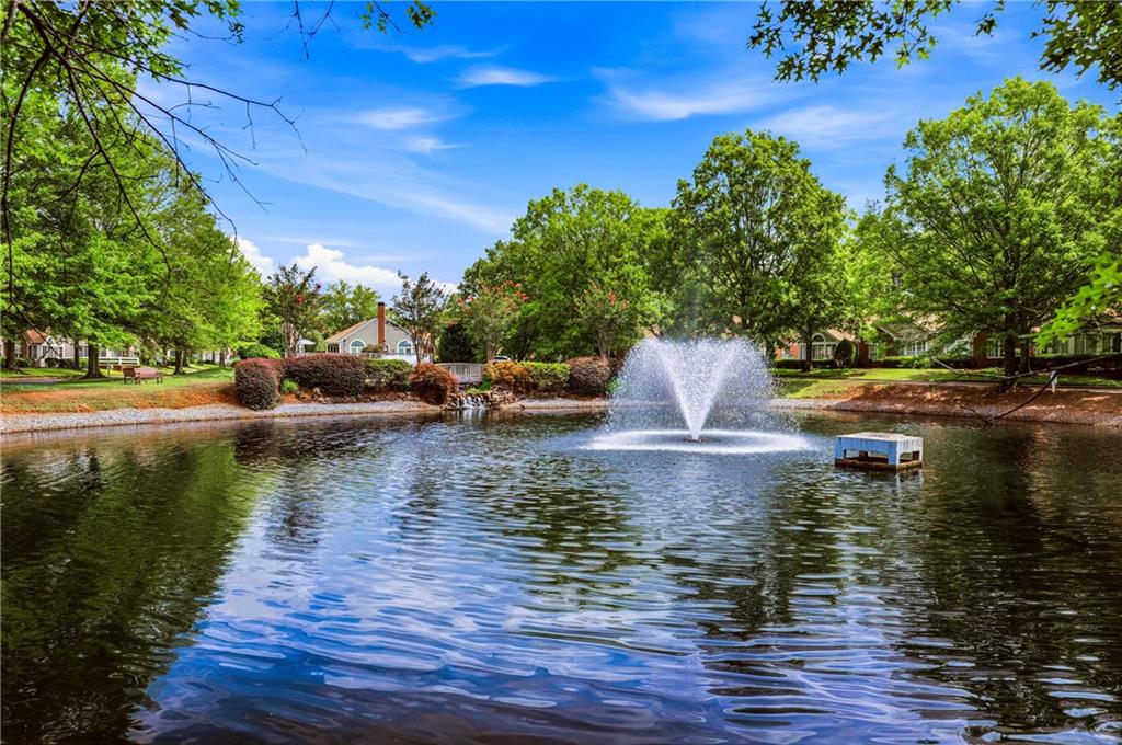 3783 Vineyards Lake Circle NW Unit 21