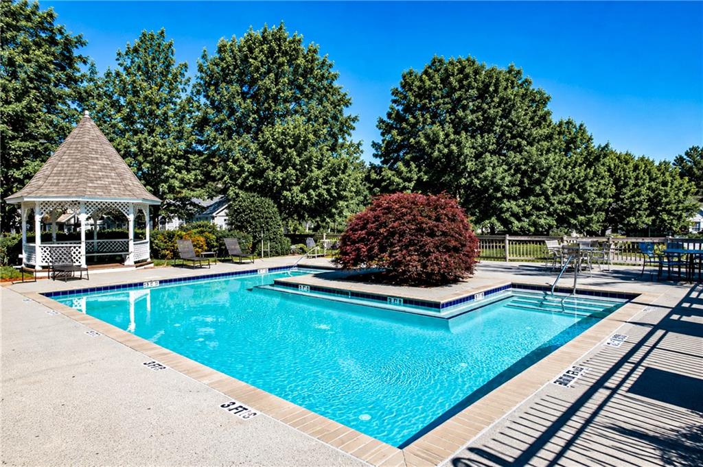 3783 Vineyards Lake Circle NW Unit 21
