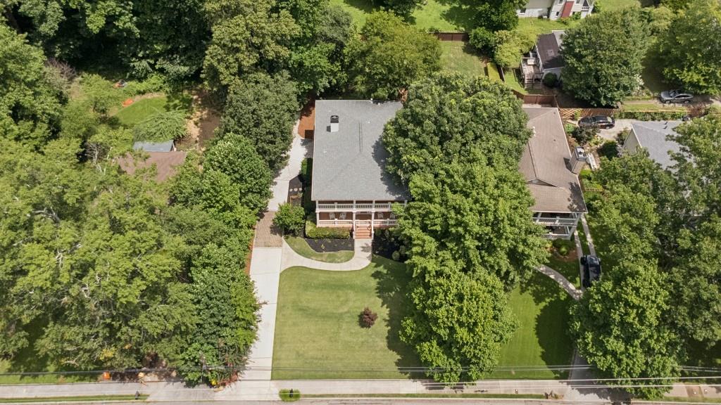1875 La Dawn Lane NW