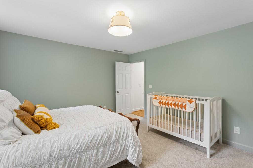 1875 La Dawn Lane NW