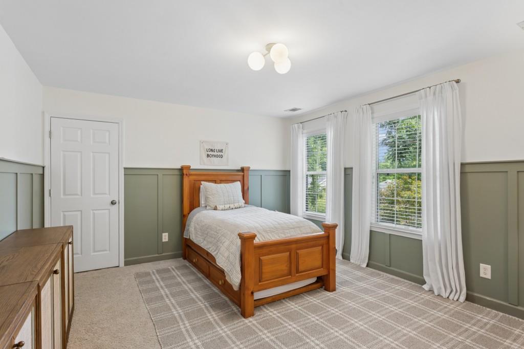 1875 La Dawn Lane NW