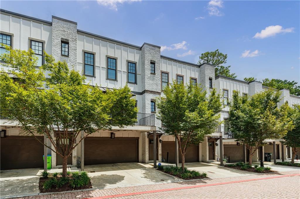 733 Taylor Court NE