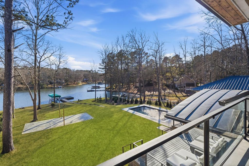 298 W River Bend Drive