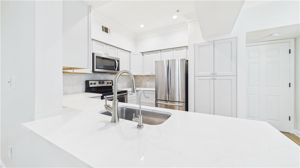 3777 Peachtree Road NE Unit 1321