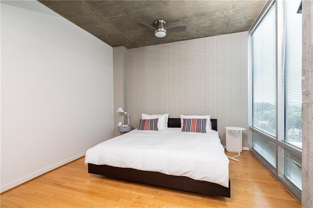 943 Peachtree Street NE Unit 902