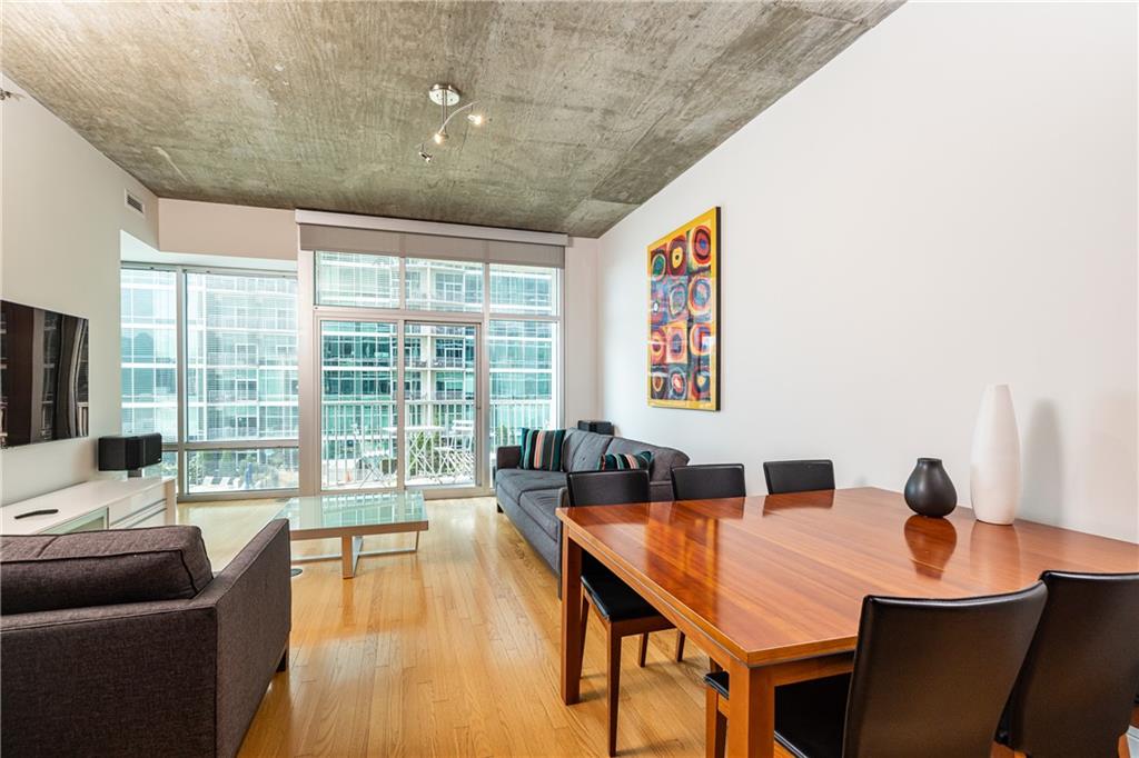 943 Peachtree Street NE Unit 902