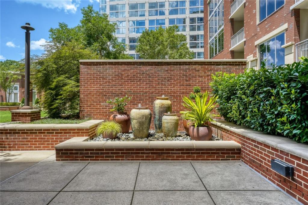 1820 Peachtree Street NW Unit 811