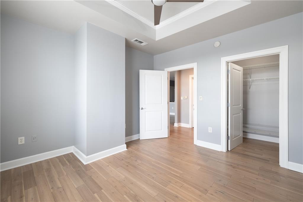 325 E Paces Ferry Road NE Unit 706