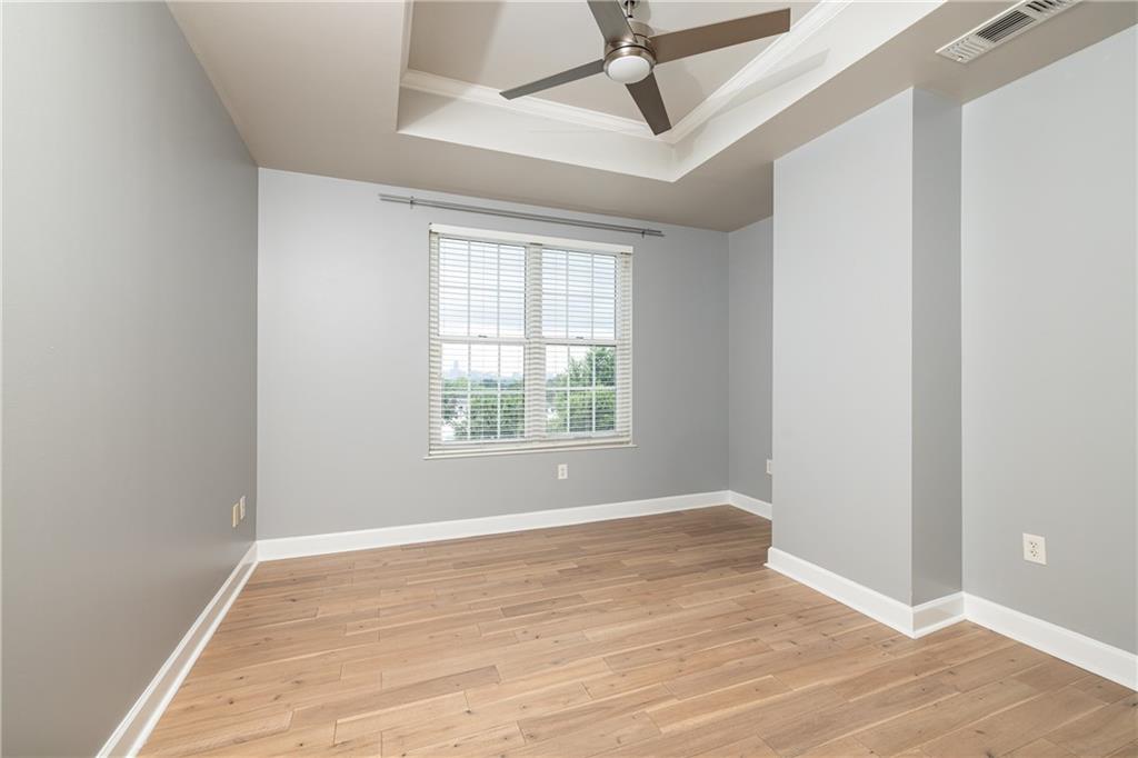 325 E Paces Ferry Road NE Unit 706