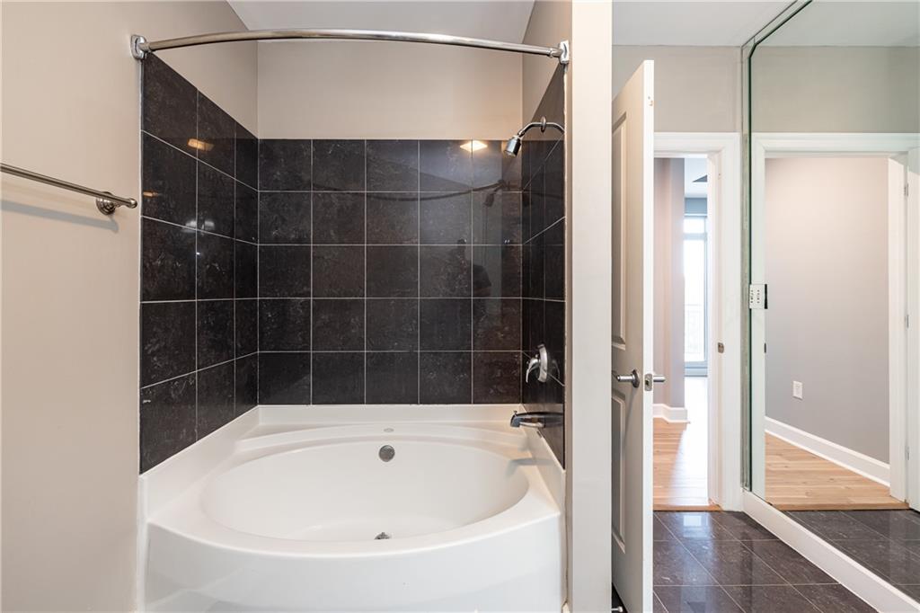325 E Paces Ferry Road NE Unit 706