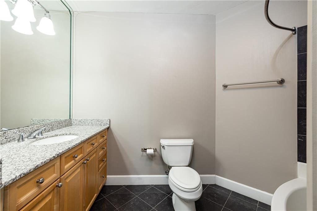 325 E Paces Ferry Road NE Unit 706