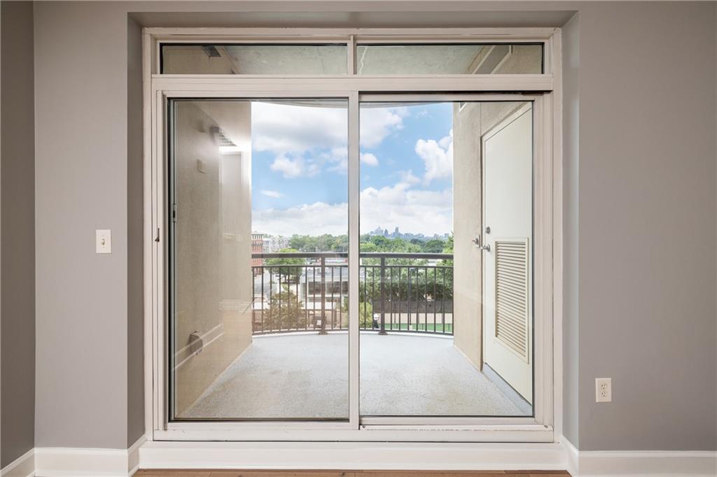325 E Paces Ferry Road NE Unit 706