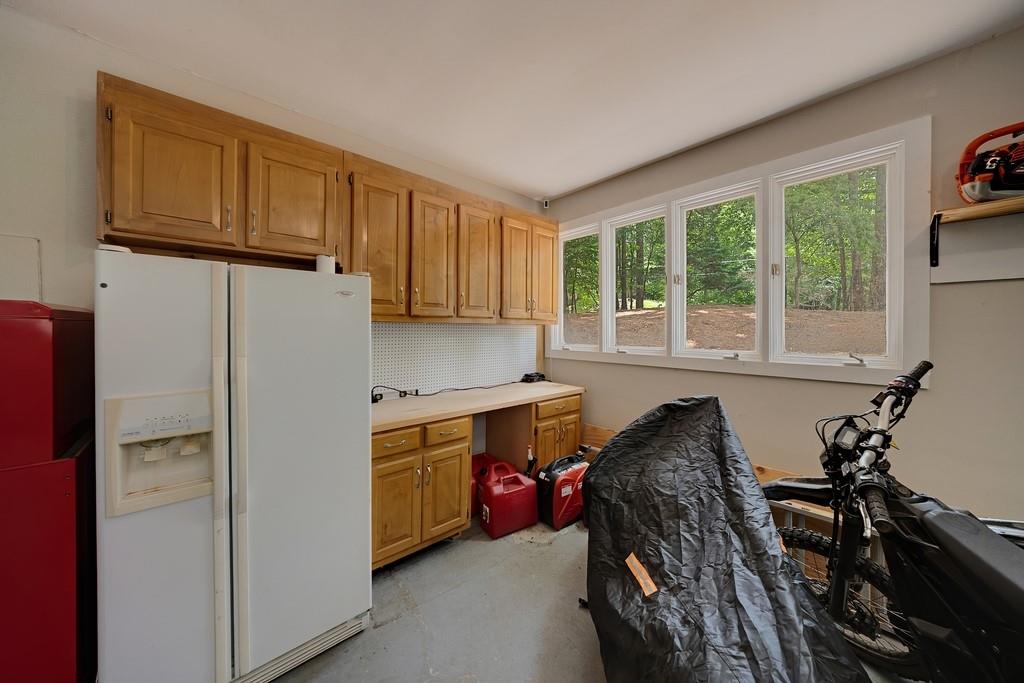 305 River Knoll Drive