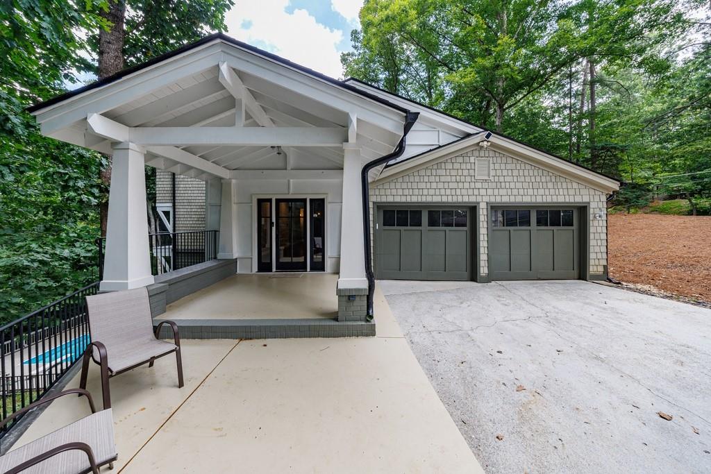 305 River Knoll Drive