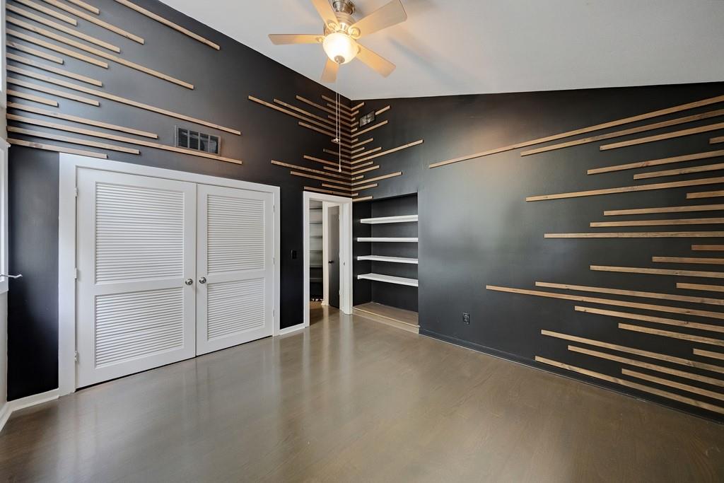 305 River Knoll Drive