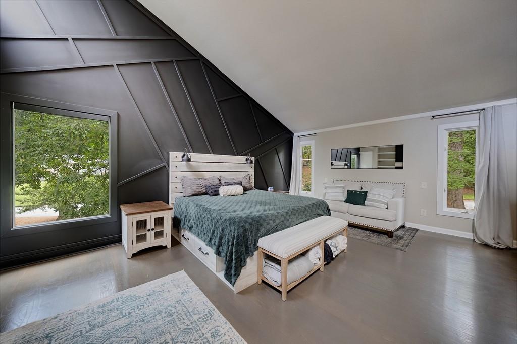305 River Knoll Drive