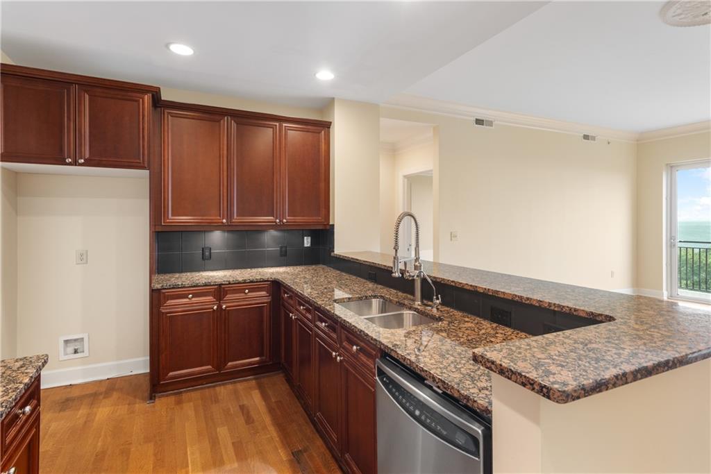 2950 Mount Wilkinson Parkway SE Unit 902