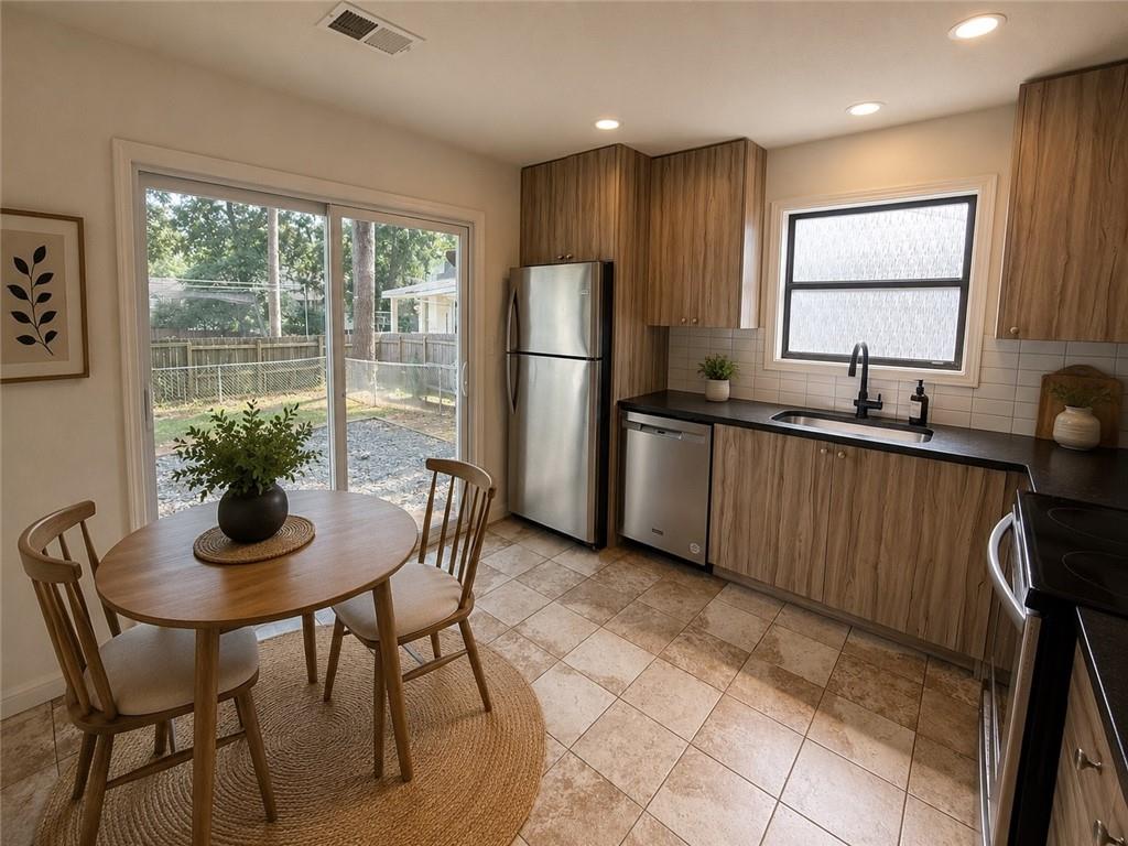 1601 Walker Street SE Unit B