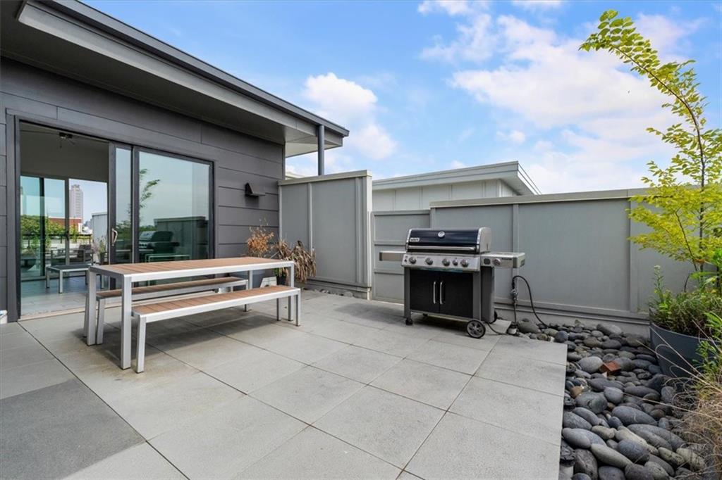22 Airline Street NE Unit 106