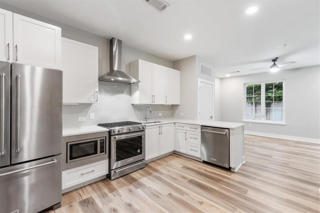 22 Airline Street NE Unit 106
