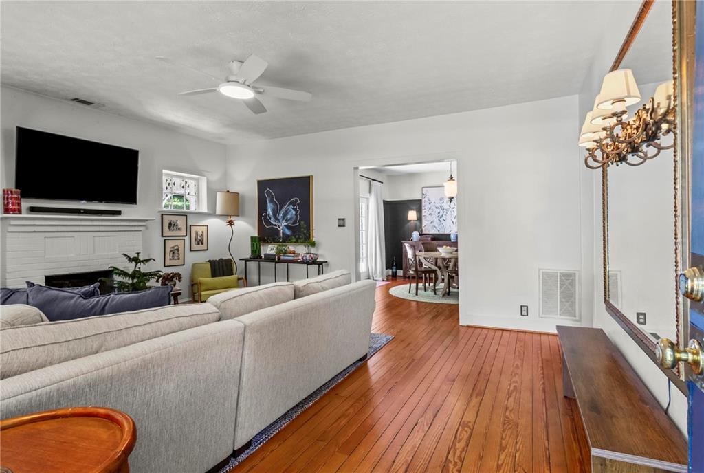 1402 Carter Road