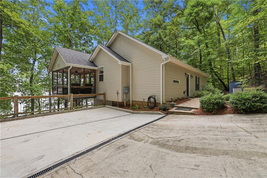 136 Highland Court