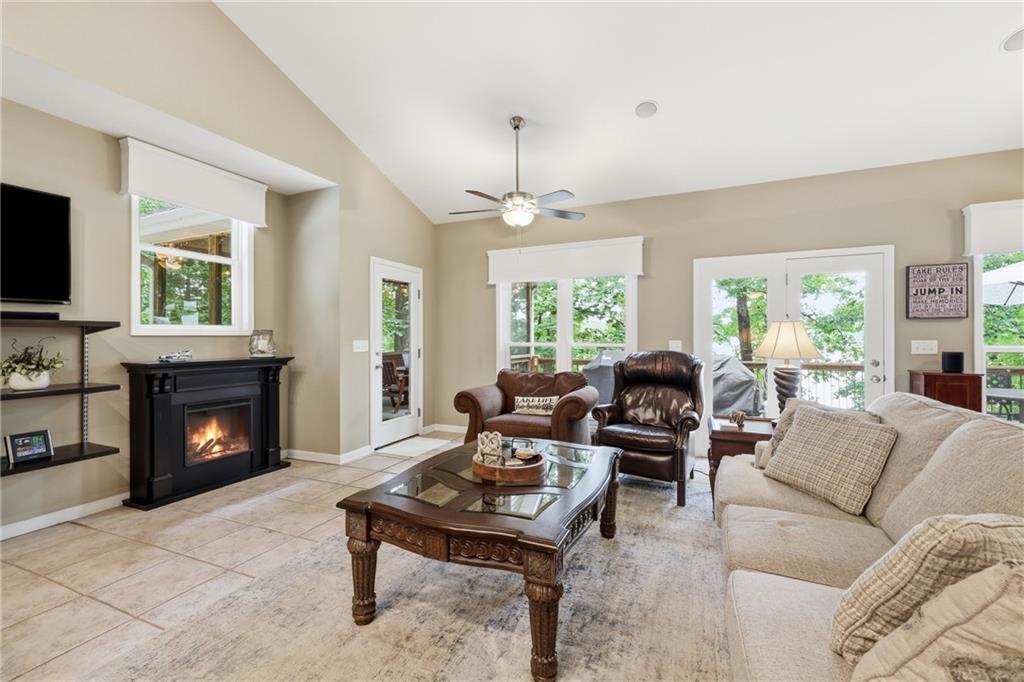136 Highland Court