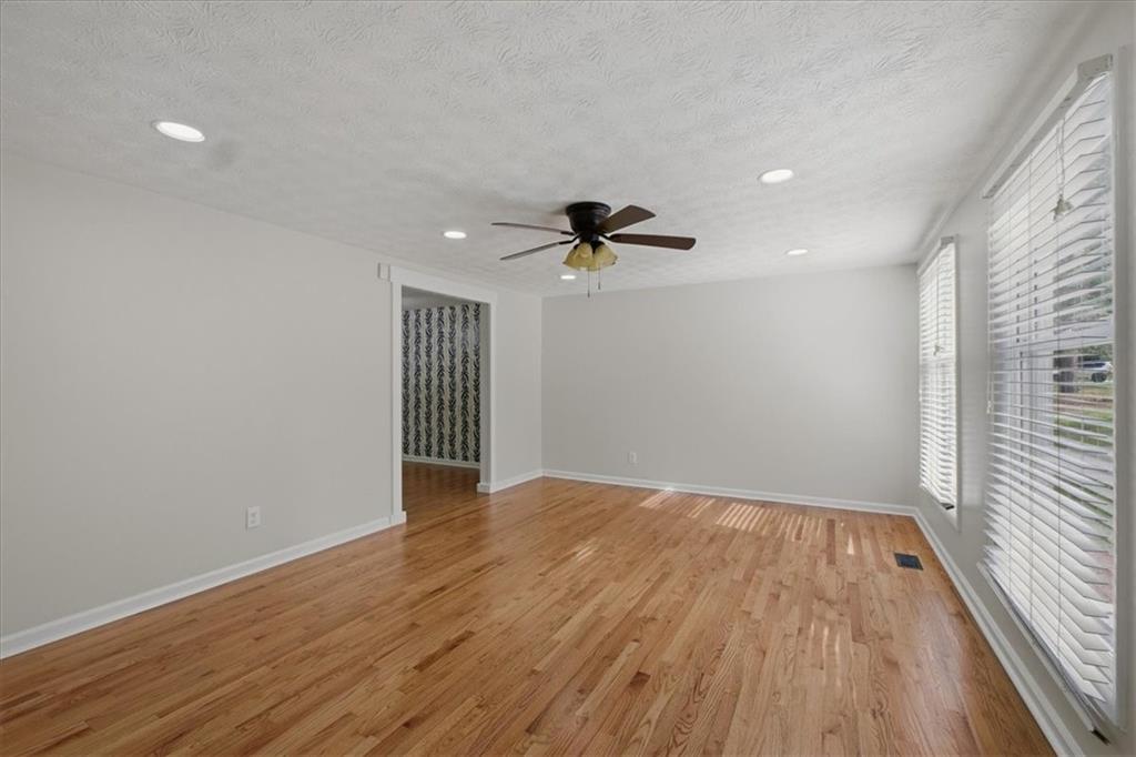 9470 Hillside Drive