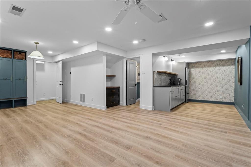 3026 Skyland Drive NE
