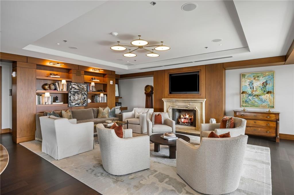 3630 Peachtree Road NE Unit 2604