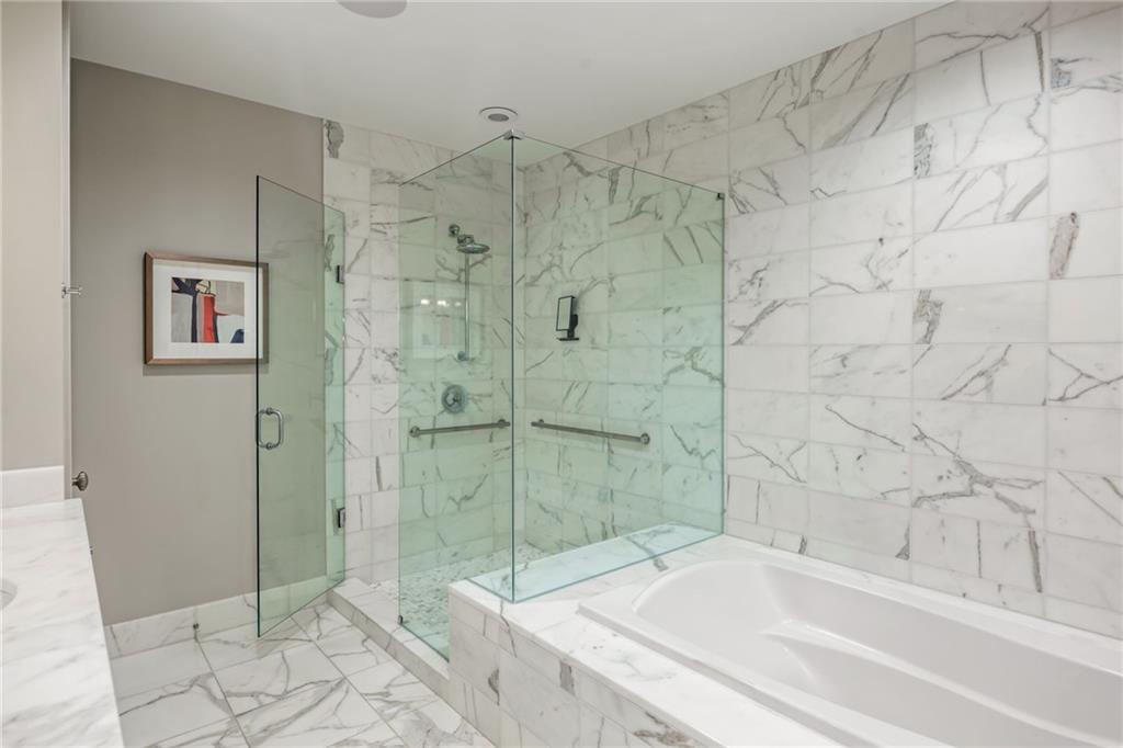 3630 Peachtree Road NE Unit 2604
