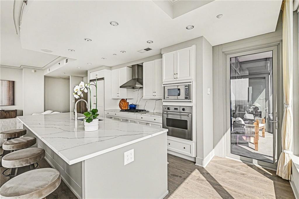 3630 Peachtree Road NE Unit 2604