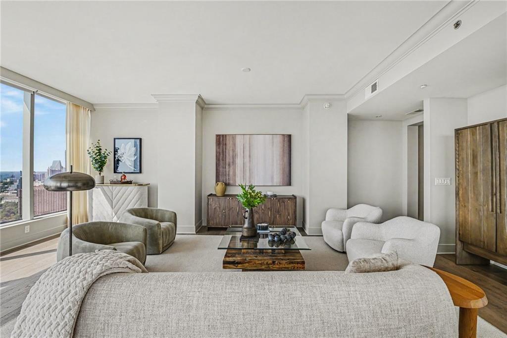3630 Peachtree Road NE Unit 2604