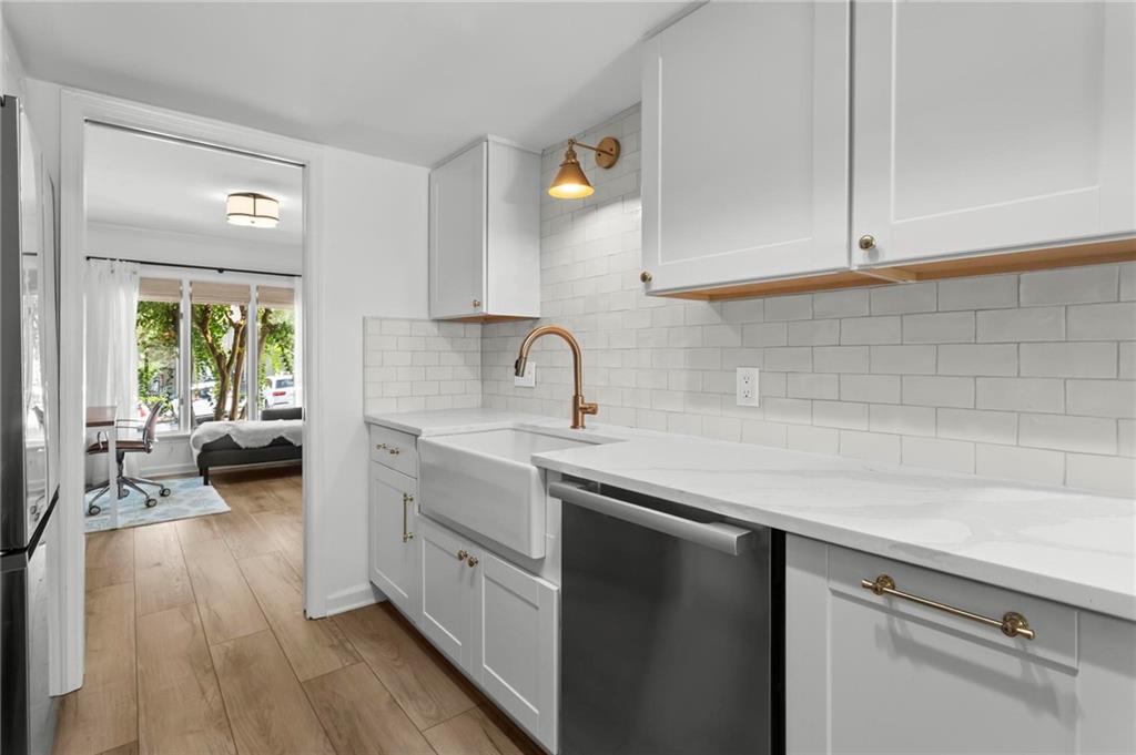 59 Ivy Trail NE