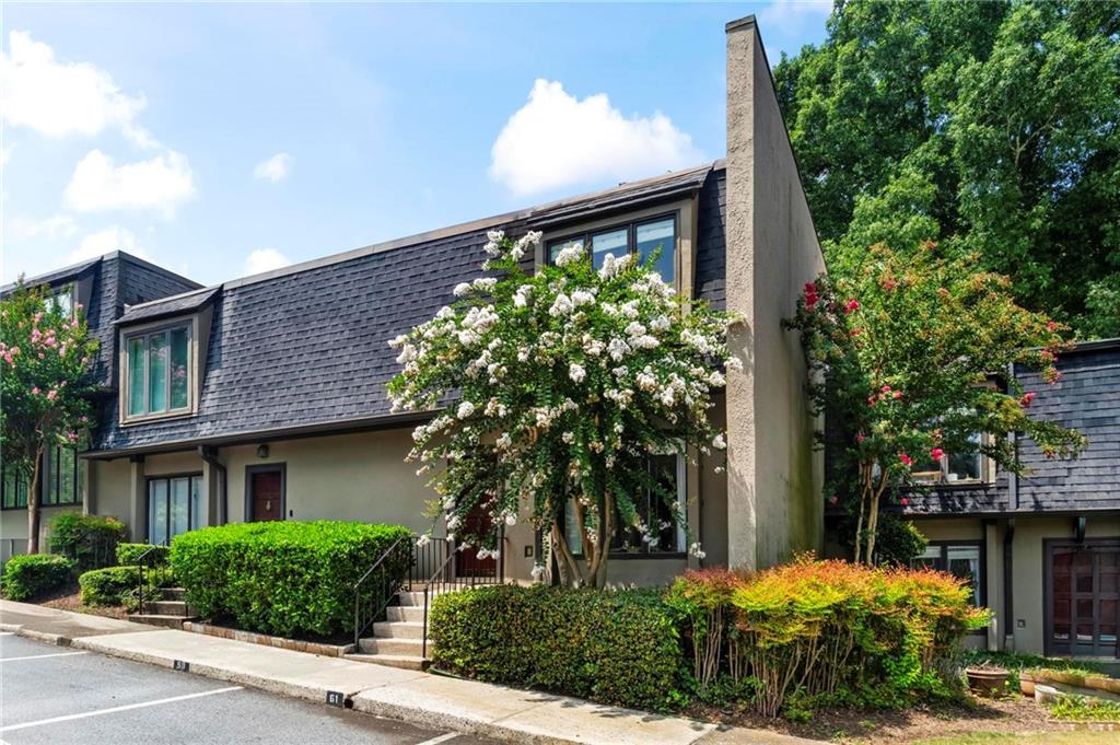 59 Ivy Trail NE