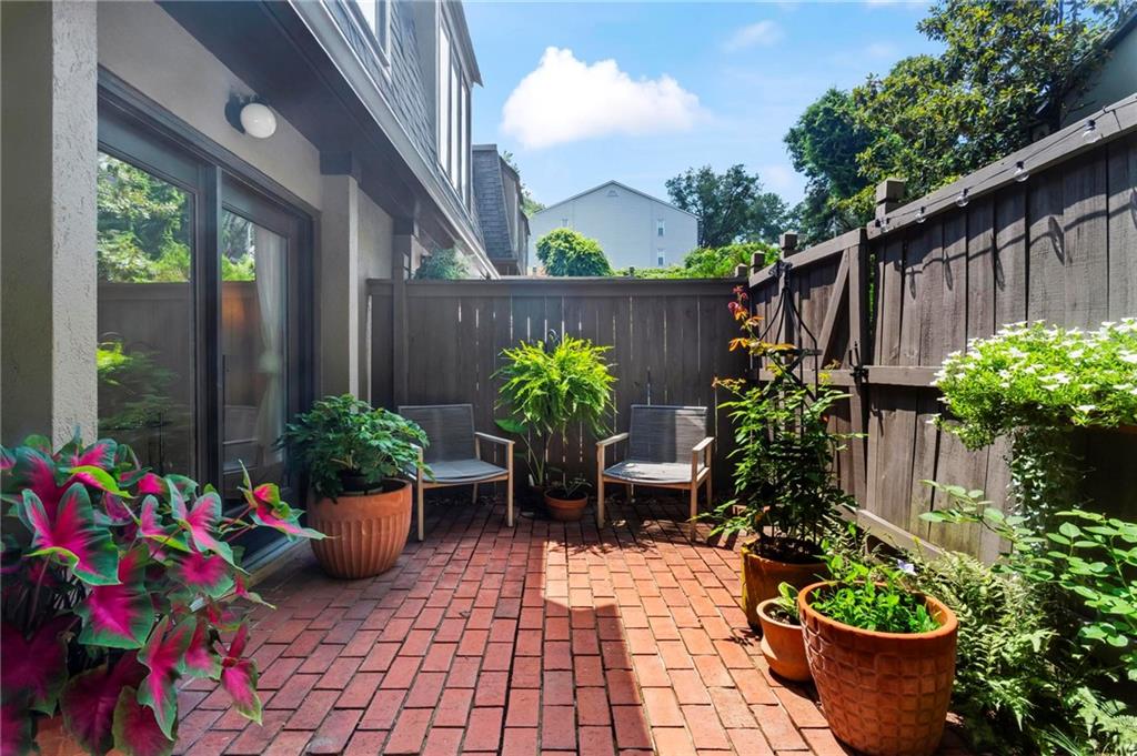 59 Ivy Trail NE