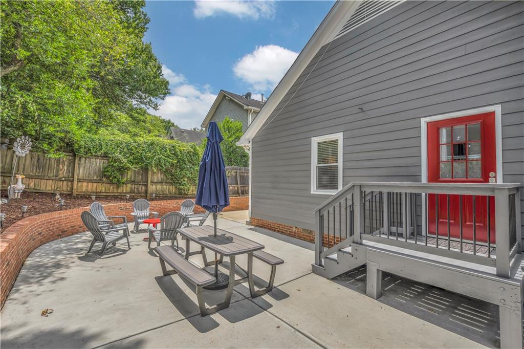 107 Howell Street NE