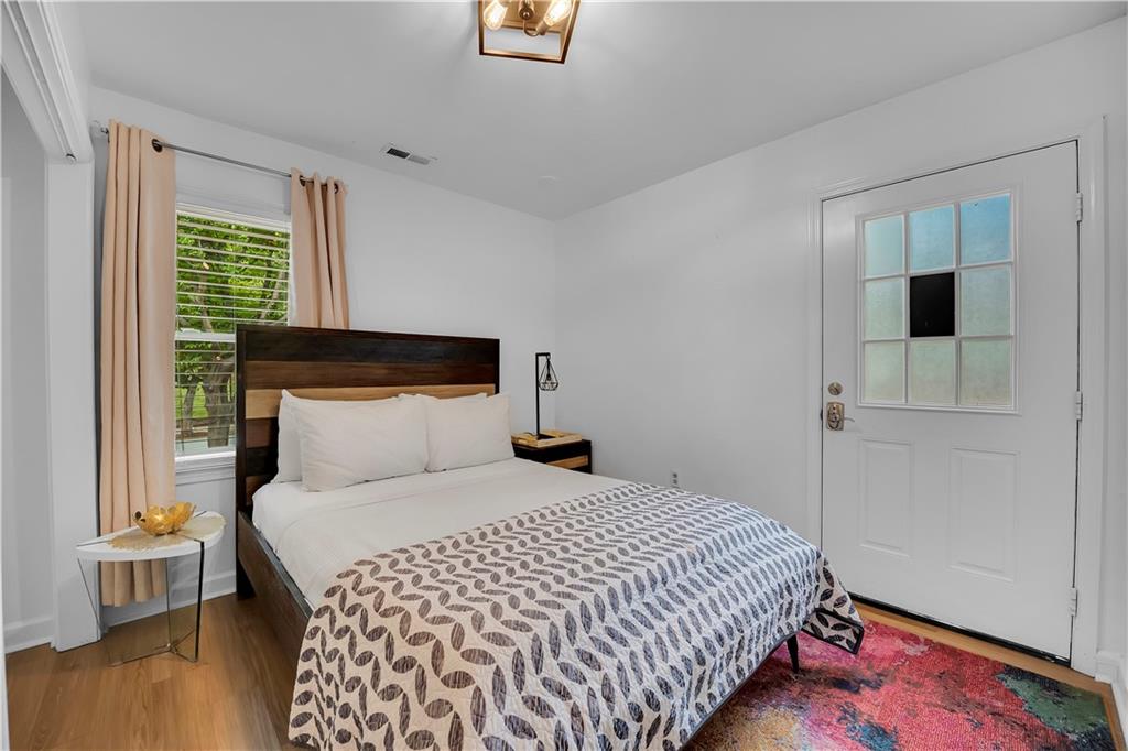 107 Howell Street NE