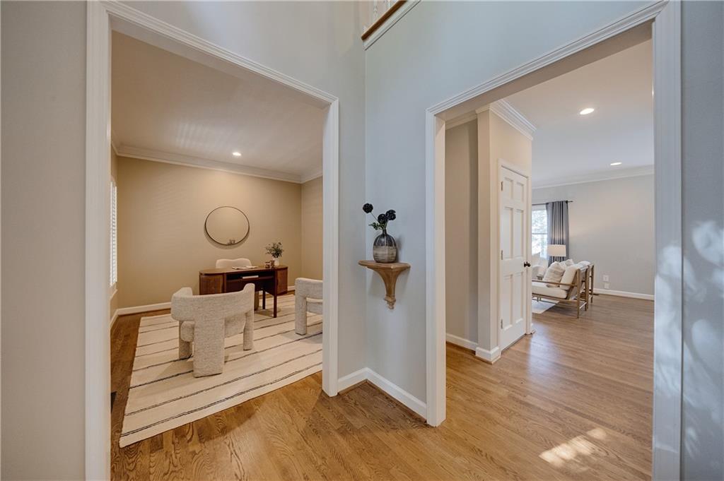 830 Monroe Circle NE