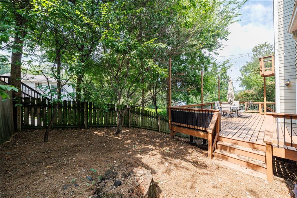 830 Monroe Circle NE