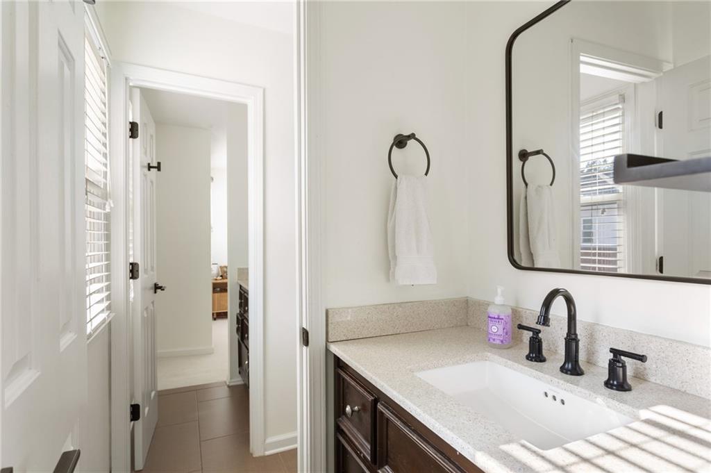 1170 N Highland Avenue NE Unit B8