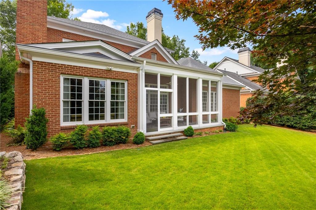 1116 Bellewood Square
