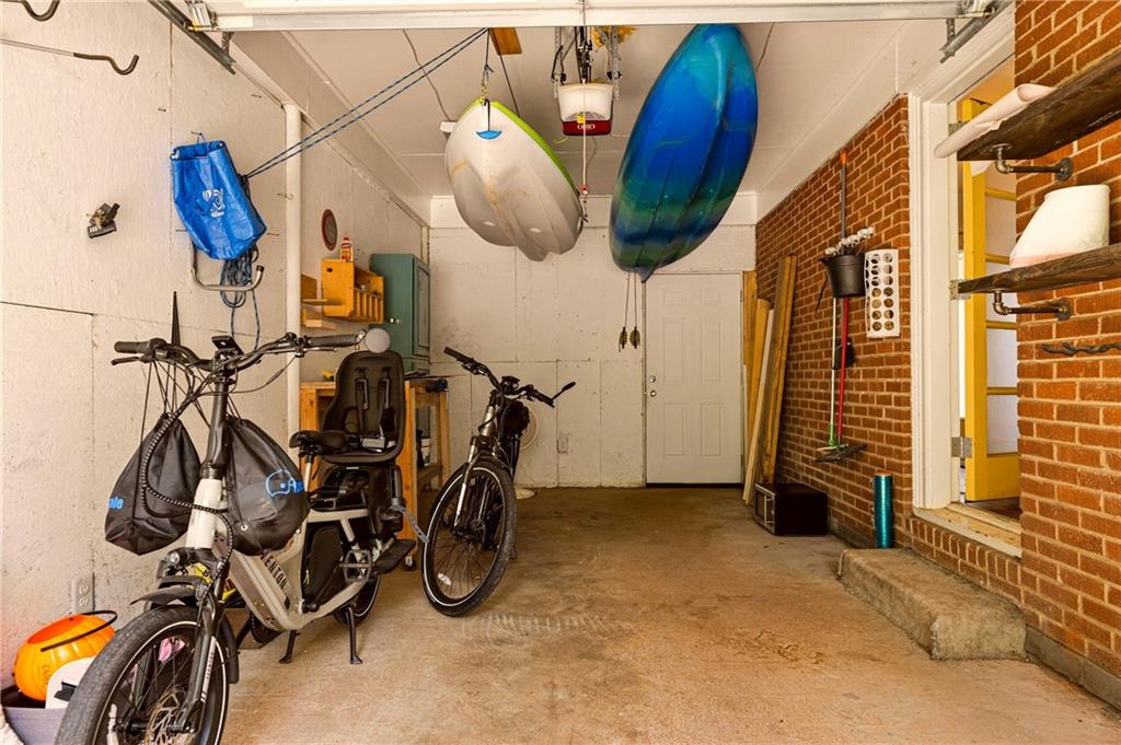 2670 Woodridge Drive
