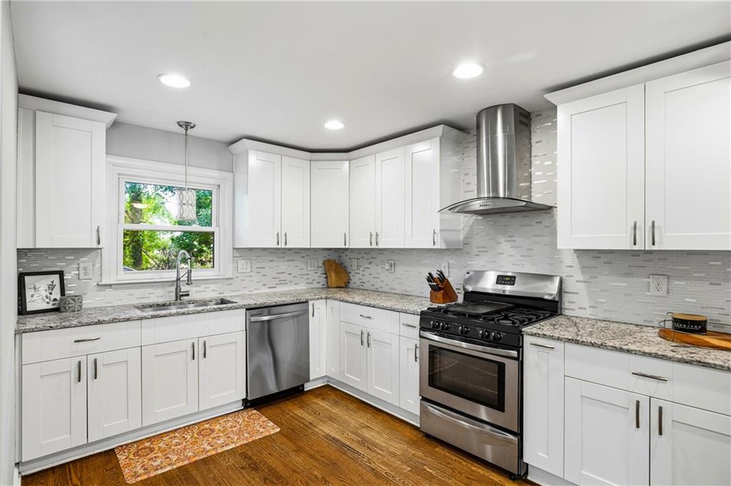 2670 Woodridge Drive