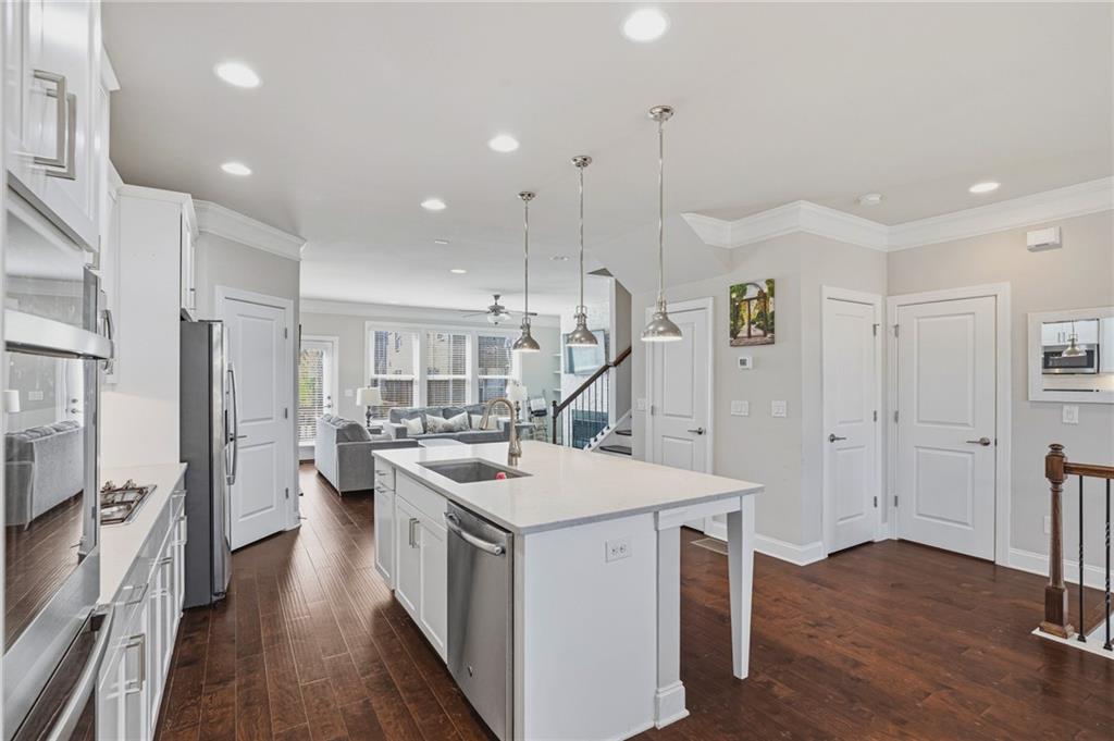 1742 Giddens Alley