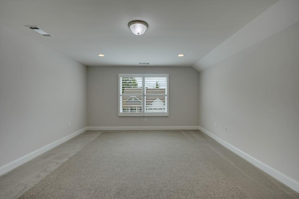 301 Bradford Walk