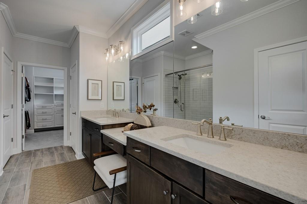 301 Bradford Walk